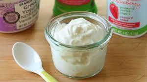 N zorr keni miliona baktere q ndihmojn tretjen, ndrsa jogurti i prmban disa lloje t baktereve t mira.